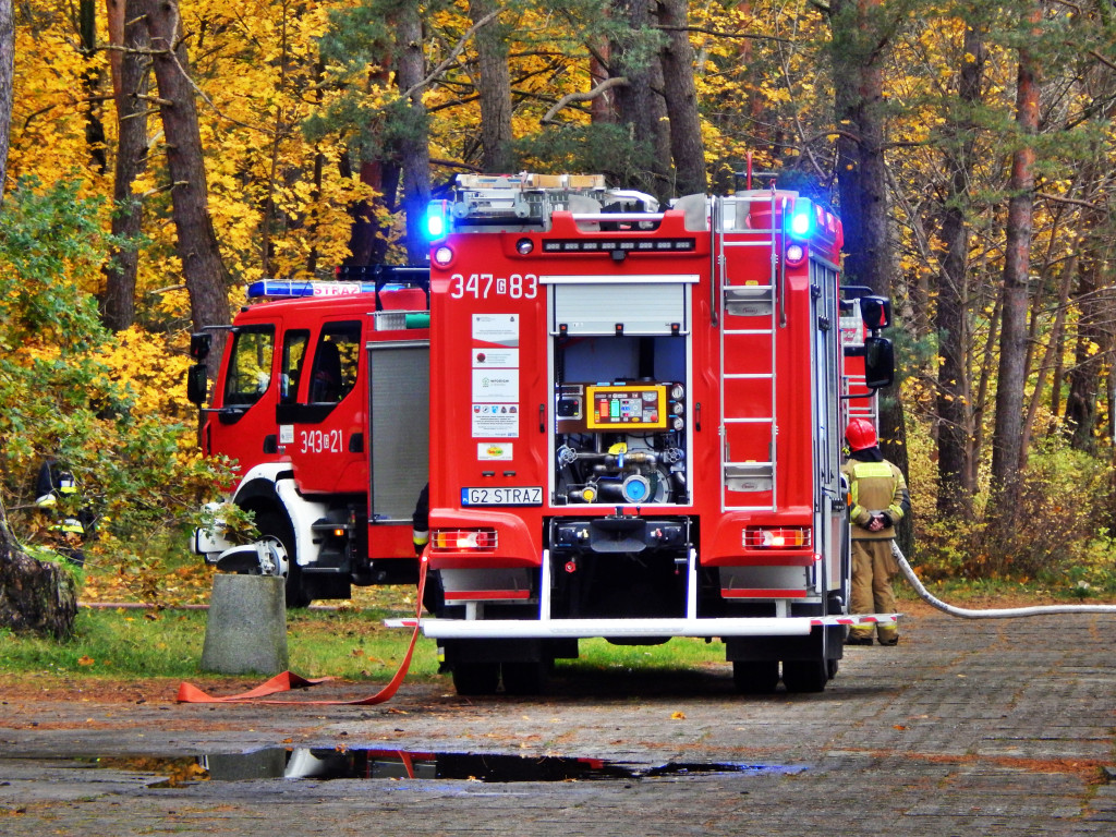 Wspólne działania strażaków i marynarki! [FOTO]