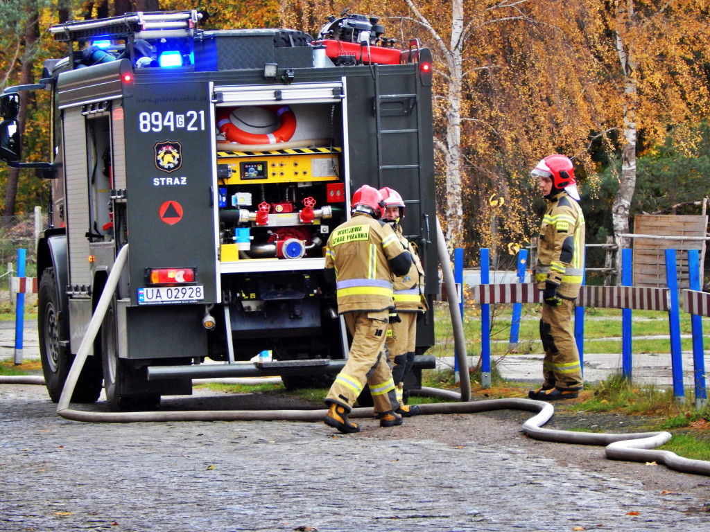 Wspólne działania strażaków i marynarki! [FOTO]