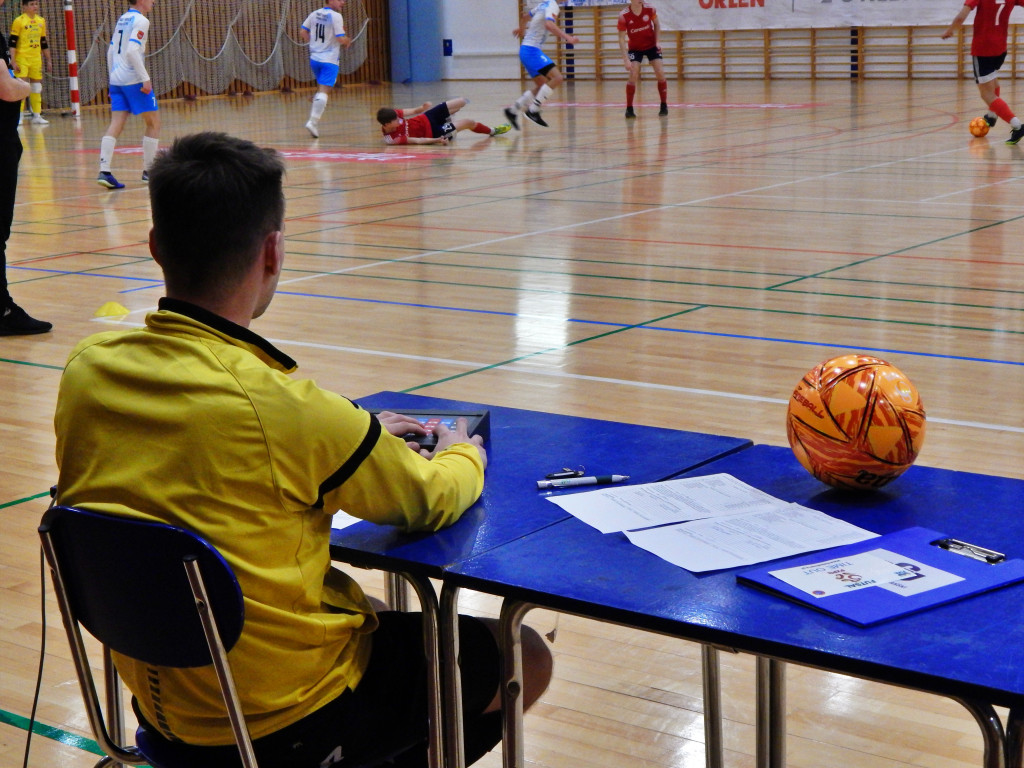 Ustka. Inauguracja Ligi Juniorów w futsalu [FOTO]