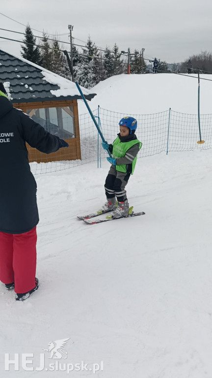 ​Mali mistrzowie na stoku: Przedszkolaki z Krępy Słupskiej
