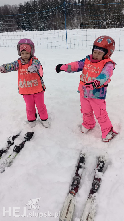 ​Mali mistrzowie na stoku: Przedszkolaki z Krępy Słupskiej