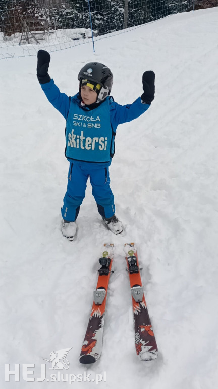 ​Mali mistrzowie na stoku: Przedszkolaki z Krępy Słupskiej