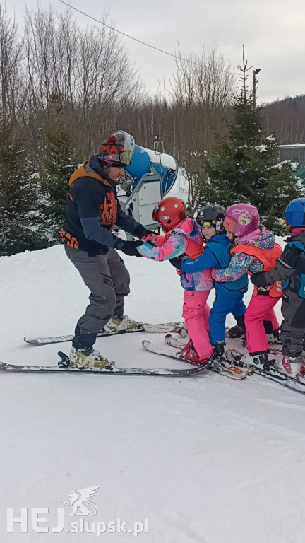 ​Mali mistrzowie na stoku: Przedszkolaki z Krępy Słupskiej