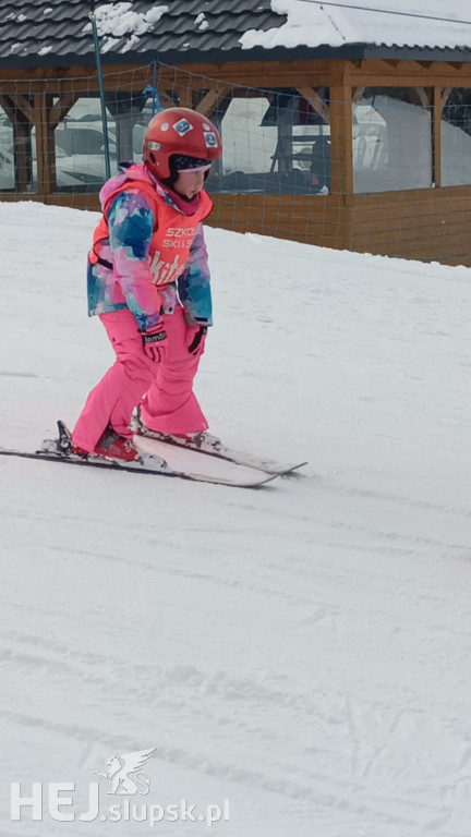 ​Mali mistrzowie na stoku: Przedszkolaki z Krępy Słupskiej
