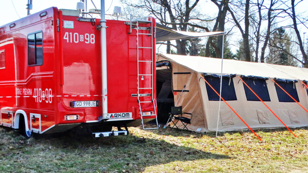 Strażacy ćwiczyli walkę z pożarem lasu [FOTO]