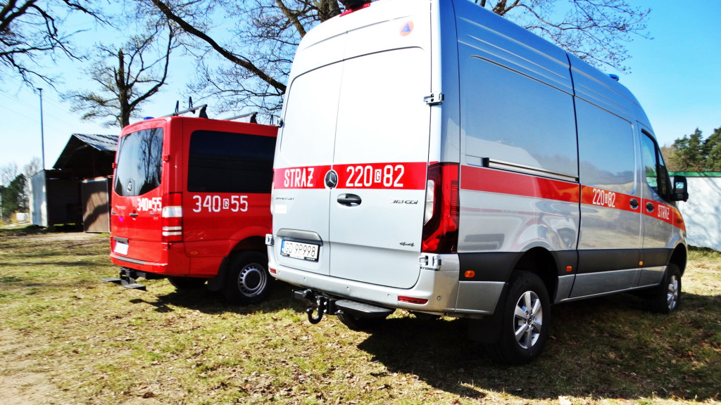 Strażacy ćwiczyli walkę z pożarem lasu [FOTO]