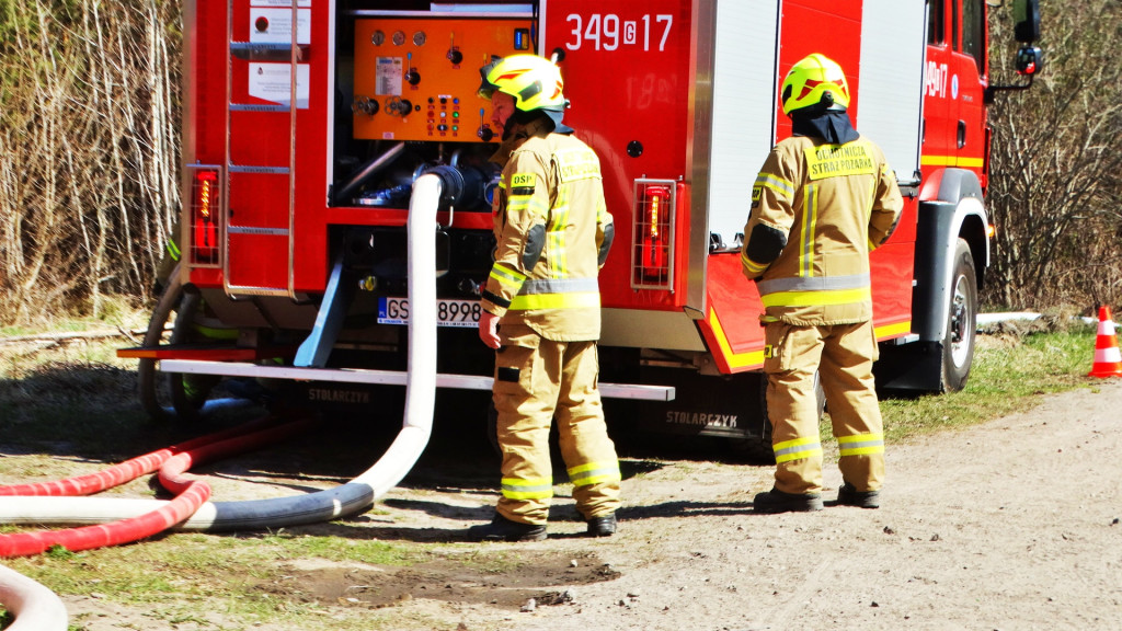 Strażacy ćwiczyli walkę z pożarem lasu [FOTO]