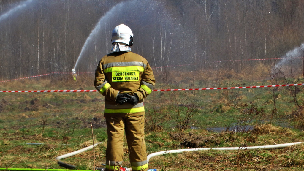 Strażacy ćwiczyli walkę z pożarem lasu [FOTO]