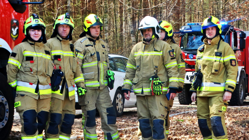 Strażacy ćwiczyli walkę z pożarem lasu [FOTO]