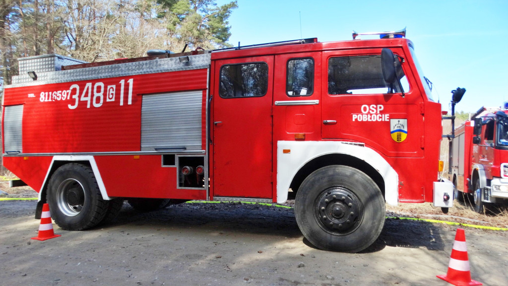 Strażacy ćwiczyli walkę z pożarem lasu [FOTO]