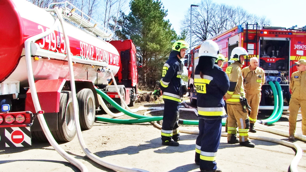 Strażacy ćwiczyli walkę z pożarem lasu [FOTO]