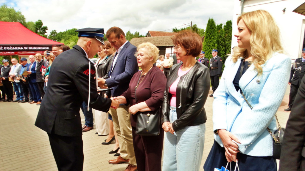 Remiza dla strażaków. Święto w Duninowie [FOTO]