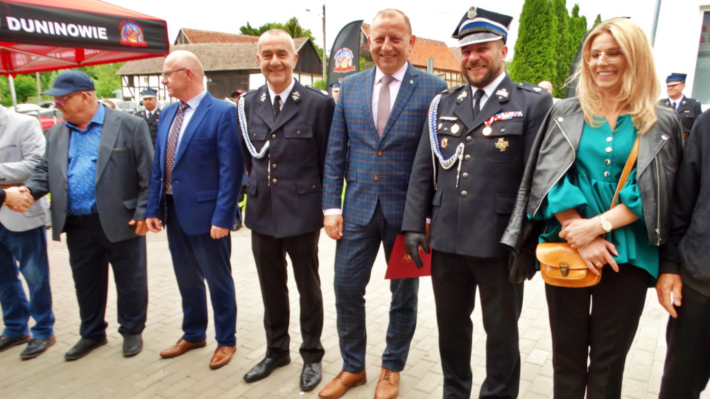 Remiza dla strażaków. Święto w Duninowie [FOTO]