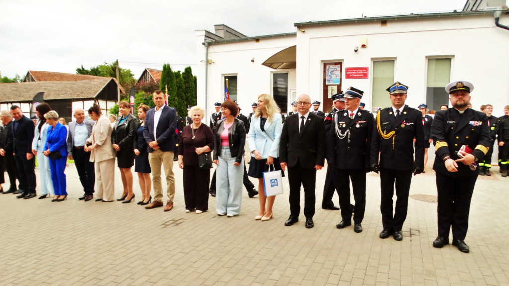 Remiza dla strażaków. Święto w Duninowie [FOTO]