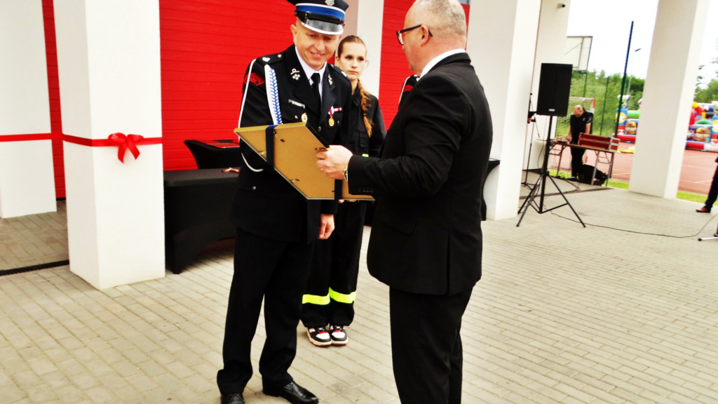 Remiza dla strażaków. Święto w Duninowie [FOTO]
