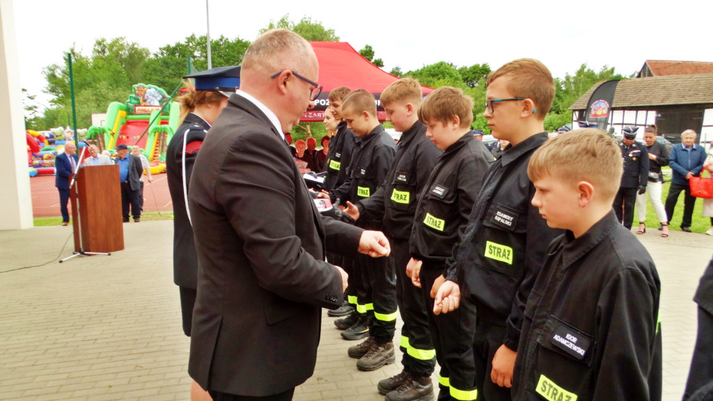 Remiza dla strażaków. Święto w Duninowie [FOTO]