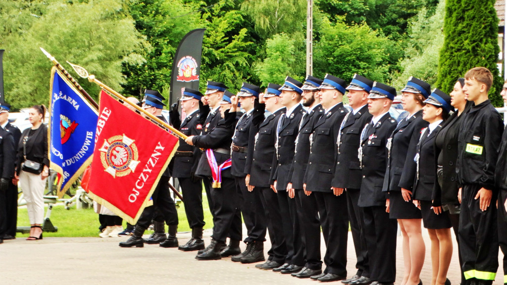 Remiza dla strażaków. Święto w Duninowie [FOTO]