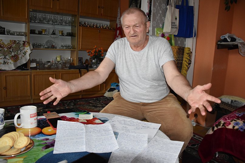 BRUDE i CIASNE pociągi. SKARGA emeryta