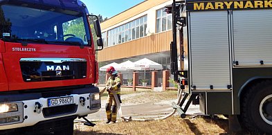 POŻAR ośrodka wczasowego w Ustce. Na miejscu działało kilka zastępów straży-7961