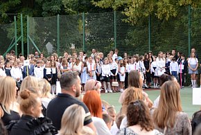 Nowy rok szkolny wystartował. Co się zmienia od 1 września?-9182