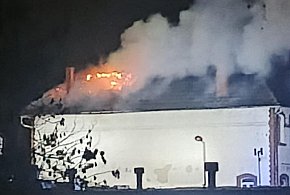 Pożar starej nastawni PKP w Słupsku. Na miejscu osiem zastępów straży-10181