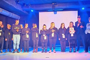 Teatr Osobliwy znów doceniony za granicą! „Wysnute” z dwiema nagrodami