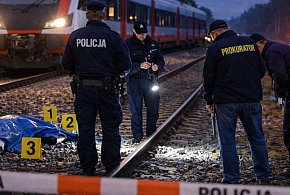 Tragedia między Jezierzycami a Damnicą. Nie żyje 40-letni pracownik kolei