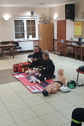 NAUKA ratowania życia w Redęcinie z udziałem OSP Kusowo-137