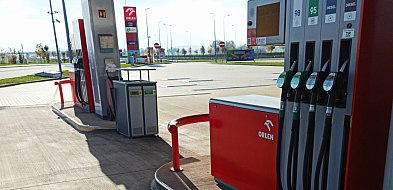 Drożyzna na stacjach paliw. Rząd rozważa obniżkę podatku