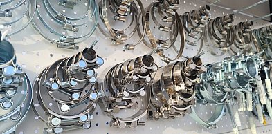 Systemy mocowań do instalacji przemysłowych i technicznych