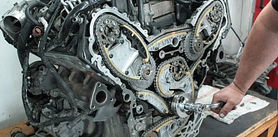 Czy ignorowanie drobnych wycieków oleju może doprowadzić do awarii....