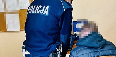 Kolizja na parkingu. Nietrzeźwy sprawca i zatrzymane prawo jazdy