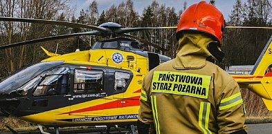 Potęgowo: 13-latka na hulajnodze zderzyła się z autem. Lądował LPR