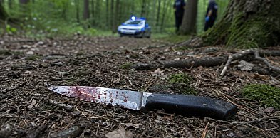 Kępice: Dźgnął żonę nożem. Usłyszał zarzut usiłowania zabójstwa