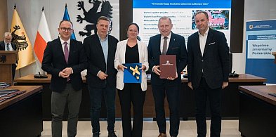 Ustka stawia na energooszczędność. Ponad PIĘĆ MILIONÓW na termomodernizację-9932