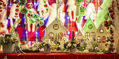 Ustka szykuje "Ratuszowe Mikołajki”. Trwa nabór wystawców na Kiermasz!-10223