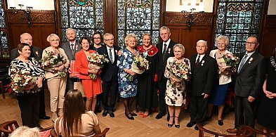 Złote małżeństwa, złote chwile – wyjątkowa uroczystość w słupskim ratuszu!-10383