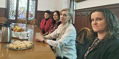 Słupscy nauczyciele AWANSOWANI! Akty mianowania WRĘCZONE!-10723