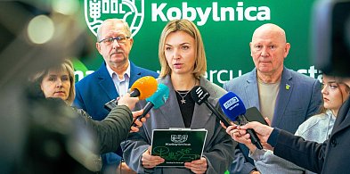 Budżetowy WSTRZĄS w Kobylnicy. 8 milionów złotych ZNIKNĘŁO z budżetu miasta