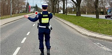 Trzy kontrole i TRZY ZATRZYMANIA. Poszukiwani wpadli jednego dnia!