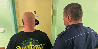 Pijany Niemiec rozbijał auta w Słupsku. Później próbował uciec!