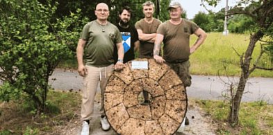 KAMIENNE ŻARNO ODNALEZIONE POD REDĘCINEM. To pamiątka po dawnym młynie