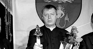 Nie żyje ks. prof. Jan Turkiel. Wieloletni proboszcz z Ustki miał 72 lata