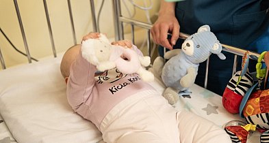 Mała Nikola SZUKA rodziny! „Szpital nie może być jej domem” [VIDEO]