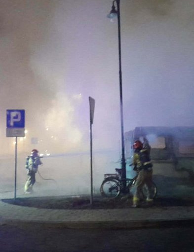 POŻAR kampera w Ustce. NIE ŻYJE KOBIETA, mężczyzna trafił do szpitala!