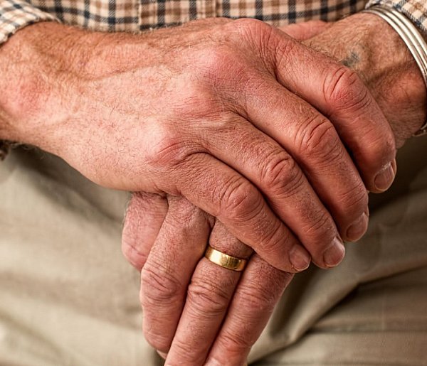 Fala odwołań do sądów. Seniorzy walczą o swoje pieniądze z ZUS-9226