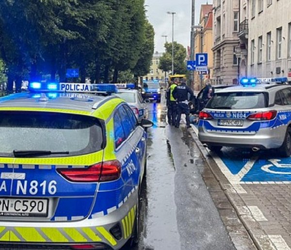 Słupska drogówka podsumowuje lato. Setki kolizji, DZIESIĄTKI wypadków!-9222