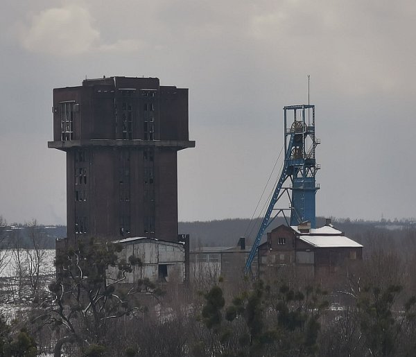 Pięcioletnie urlopy i nawet 170 tys. zł odprawy. Zmiany dla dużej grupy-9378