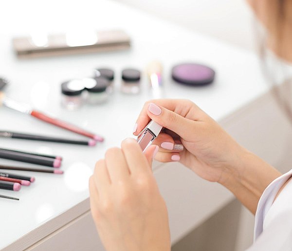 Nie używaj tych kosmetyków. GIS ostrzega przed produktami-10362