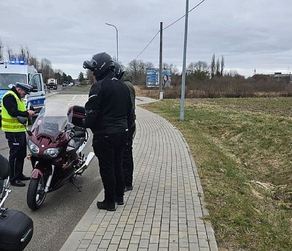 Wielkanocny bilans drogówki. Setki kontroli i zatrzymane prawa jazdy!